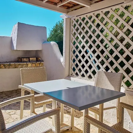 Nefeli Periyali Villa *